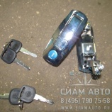 Замок люка хром KLQ6840 (старый) (20732) Замок люка хром KLQ6840 (старый) (20732)