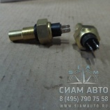 Датчик температуры XML KLQ6129 3979176 (С00020) Датчик температуры XML KLQ6129 3979176 (С00020)