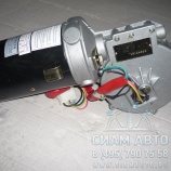 Мотор стеклоочистителя 150W Dшлиц-16мм XMQ 6127/6900 KLQ6885 (40051) Мотор стеклоочистителя 150W Dшлиц-16мм XMQ 6127/6900 KLQ6885 (40051)