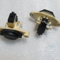 Реле-регулятор / yrv14 / 12 V (генератор f002g10574) (М00122) Реле-регулятор / yrv14 / 12 V (генератор f002g10574) (М00122)